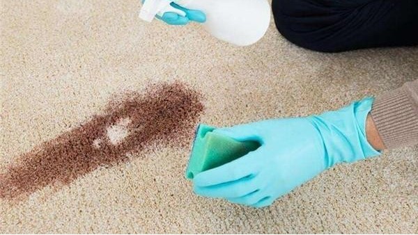 钻石地毯--如何保养地毯，让它保持蓬松的状态